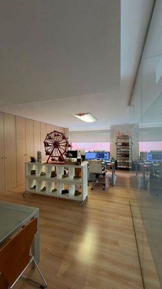 Local comercial en alquiler en Bola de Oro - Serrallo en Granada