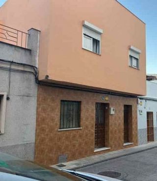 Casa en venta en Bajadilla - Fuente Nueva en Algeciras