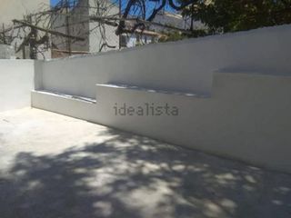 Casa adosada en venta en Montefrío