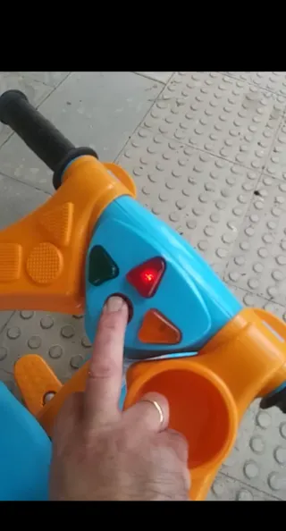 Triciclo Feber (Disponible en Linares y Jaén)