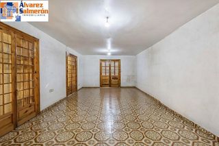 Chalet en venta en Gójar