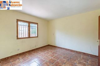 Chalet en venta en Gójar