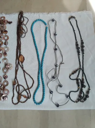 Set di collane di bijouterie