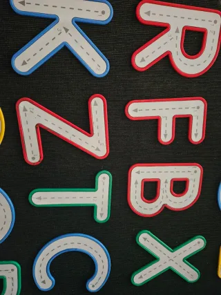 Letras para seguir reutilizables