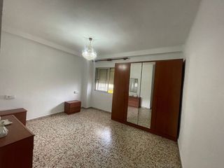Piso en venta en Parque Ayala - Jardín de la Abadía - Huelín en Málaga