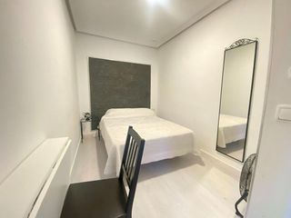 Piso en venta en Centro Histórico - Plaza España en Cádiz