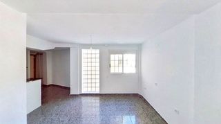 Piso en venta en Marxalenes en Valencia