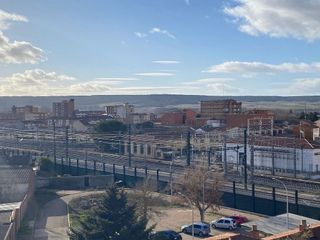 Piso en venta en Venta de Baños