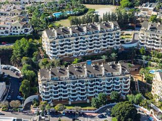 Piso en venta en Nueva Andalucía centro en Marbella