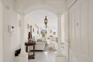 Piso en venta en Nueva Andalucía centro en Marbella