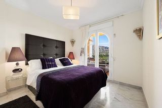 Piso en venta en Nueva Andalucía centro en Marbella