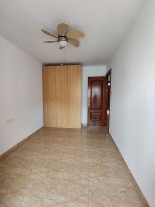 Piso en venta en Cervantes en Granada