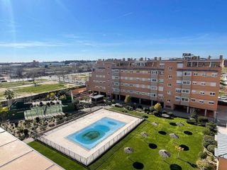 Ático en venta en Cuatro vientos en Madrid