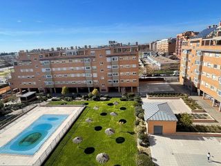 Ático en venta en Cuatro vientos en Madrid