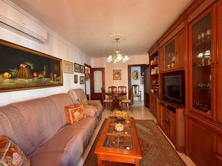 Piso en venta en La Caleta - La Viña en Cádiz