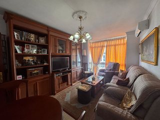 Piso en venta en La Caleta - La Viña en Cádiz