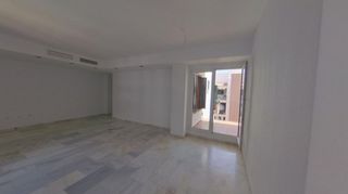 Piso en venta en Torrequebrada en Benalmádena