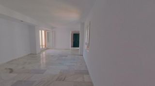 Piso en venta en Torrequebrada en Benalmádena