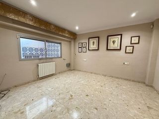 Piso en venta en Zona Centro en Xirivella