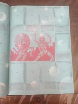 Álbum Otros Mundos Vacío. Muy buen estado ed. Maga