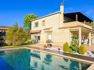 Chalet en venta en Urbanitzacions en Lloret de Mar