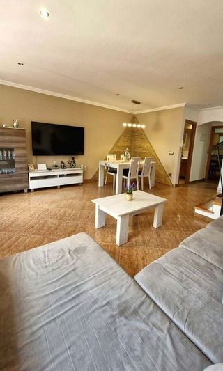 Casa adosada en venta en Centro - El Castillo en Sagunto