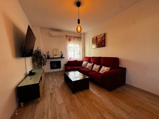 Casa adosada en venta en Almensilla