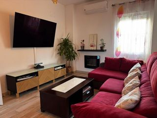 Casa adosada en venta en Almensilla