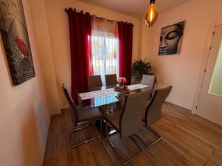 Casa adosada en venta en Almensilla