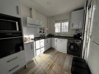 Casa adosada en venta en Almensilla