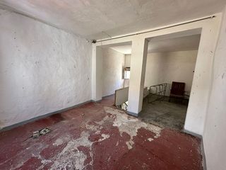 Chalet en venta en Baena