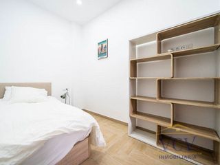 Piso en venta en Mercado en Alicante