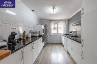 Casa adosada en venta en Ogíjares
