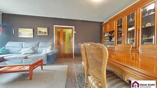 Piso en venta en Ca n'Aurell en Terrassa