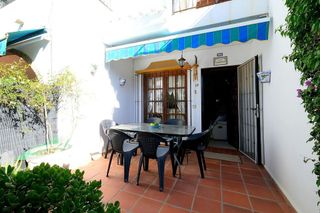 Casa adosada en venta en San Miguel de Salinas