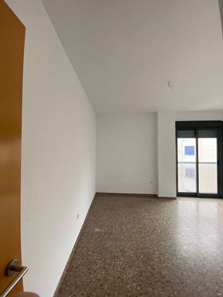 Piso en venta en Zona Llombai en Burriana