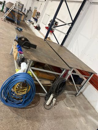 2 Mesas de Trabajo Robustas