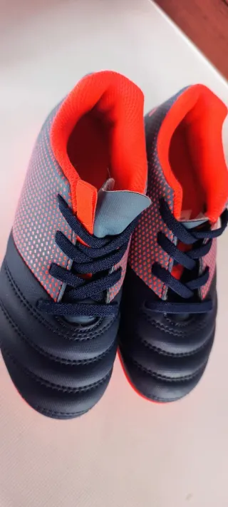 Botas de Fútbol Talla 29
