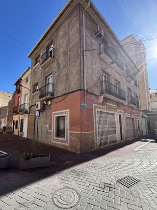 Chalet en venta en Novelda