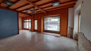 Chalet en venta en Novelda