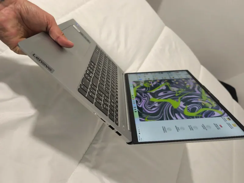 Portátil Lenovo IdeaPad Slim 5 16IRL8 Gris afbeelding 7