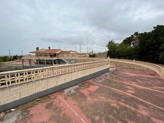 Casa rural en venta en Crevillent