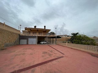 Casa rural en venta en Crevillent