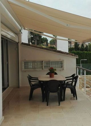 Chalet en venta en Alginet