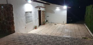 Chalet en venta en Alginet