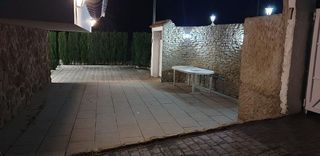 Chalet en venta en Alginet