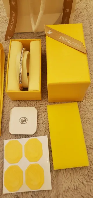 Scatola Regalo Swarovski Gialla con Accessori