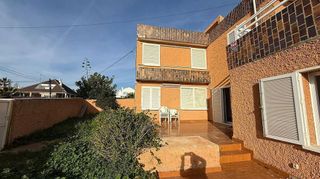Casa pareada en venta en Torrelamata - La Mata en Torrevieja