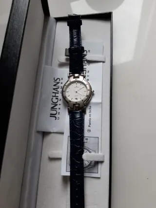 Reloj Junghans de Cuarzo para Mujer