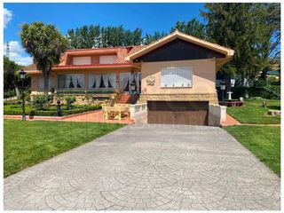 Chalet en venta en Haro